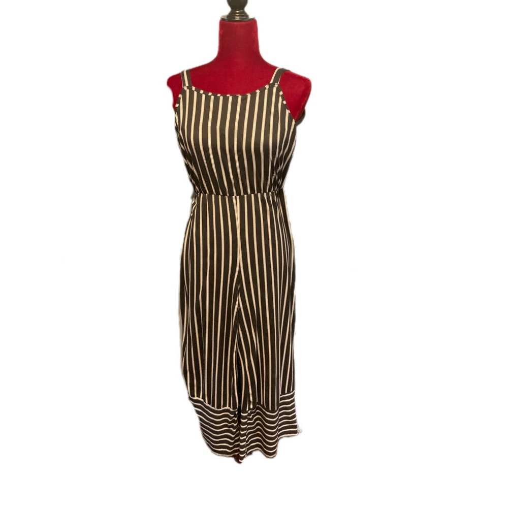 Caution to the wind black and white jumpsuit size large, so Comfy!!!